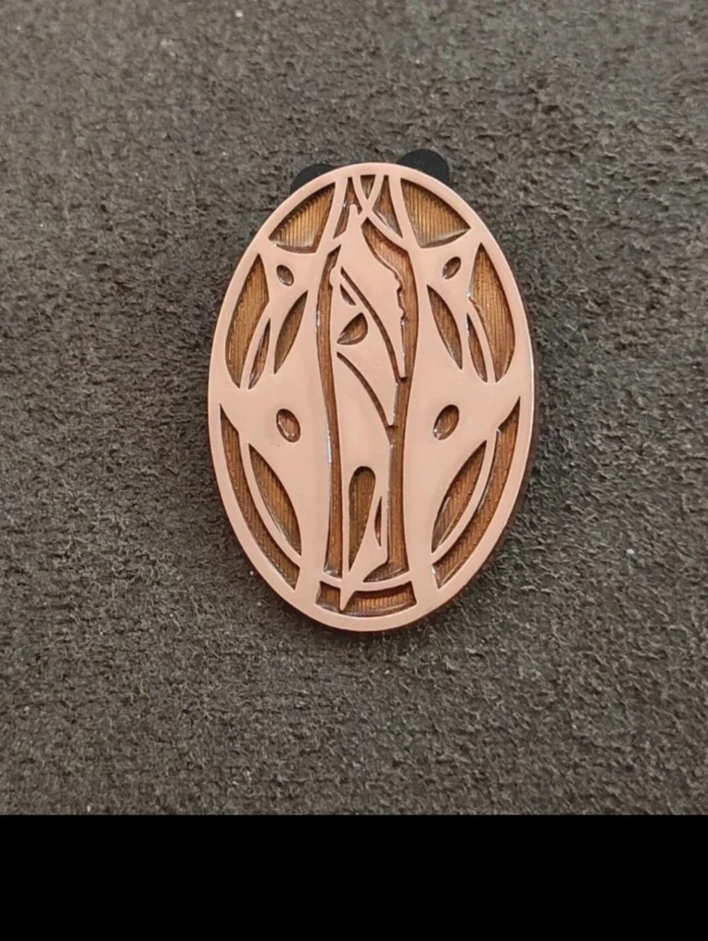 2019 Star Wars Galaxy's Edge Savi's Lightsaber Workshop Elemental Nature Pin